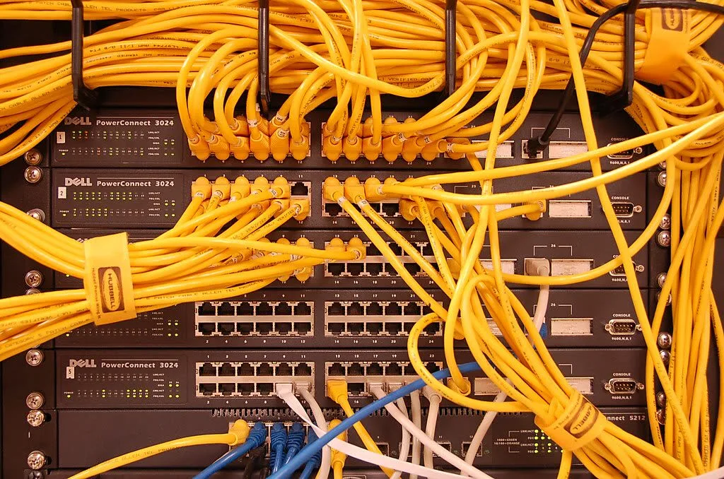 شبكة ICT الخاملة
